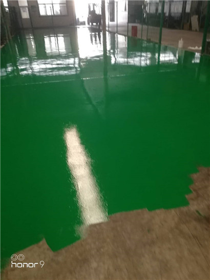 保亭下面我给你一份非常实用、地坪漆施工翻新